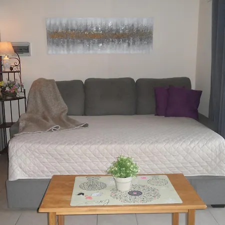 Family And Friends Flat Close To The Sea, Free Internet 圣纳帕